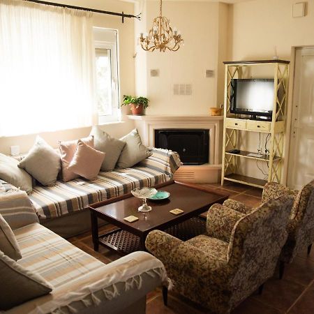 The Early Bird - Cosy 2-Floor House With Garden Villa Alexandroupoli Exterior photo