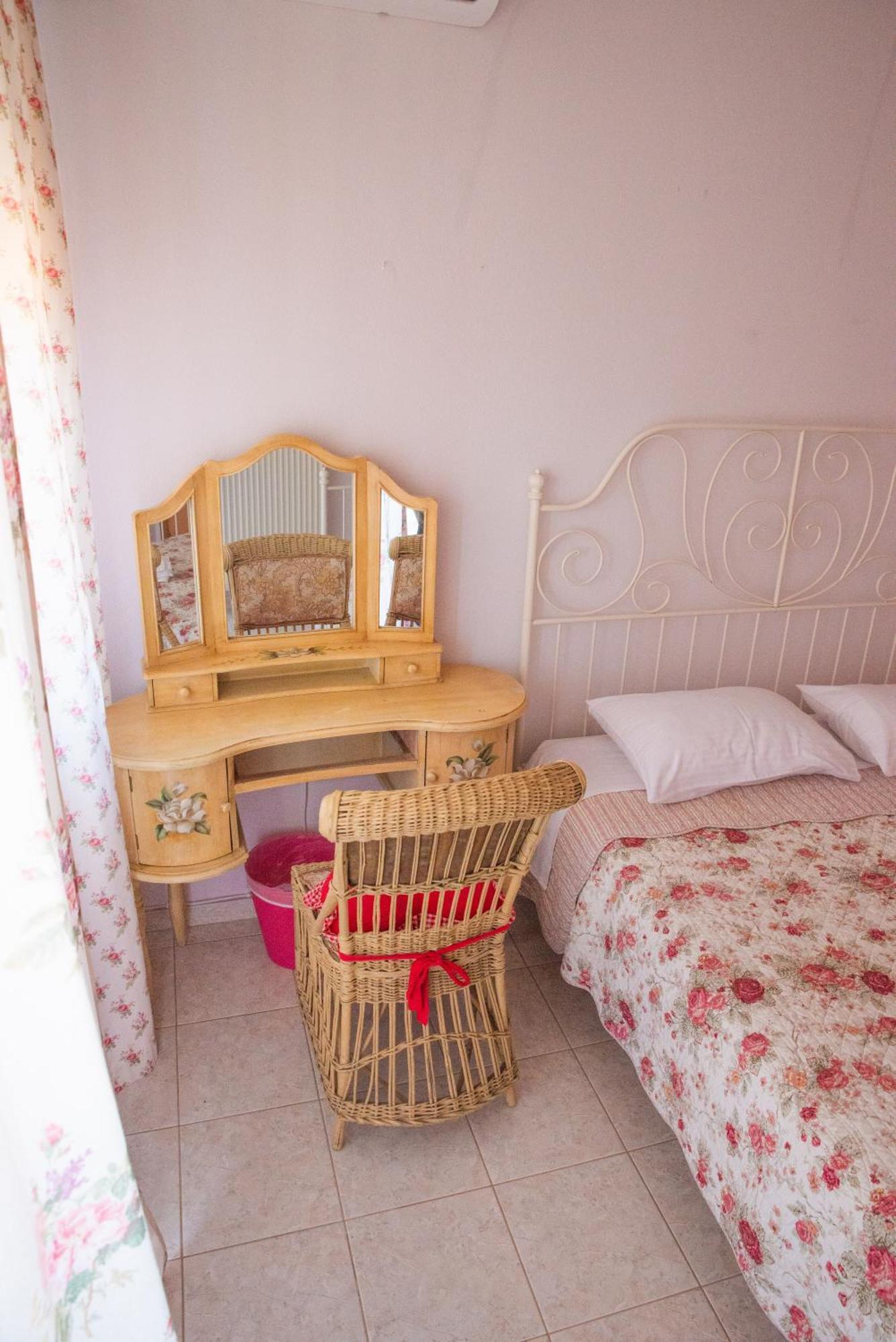 The Early Bird - Cosy 2-Floor House With Garden Villa Alexandroupoli Exterior photo